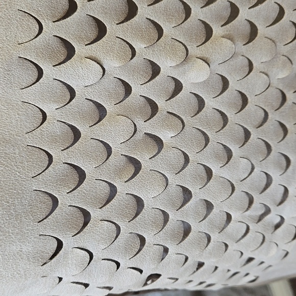 D. EXTERIOR Italian Cream LaserCut jacket long sleeve silver snap closure 42 EUC - Picture 6 of 9